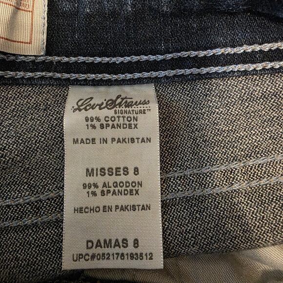 Levi's Signature Stretch Cropped Length Jeans Size 8 NWOT - Picture 10 of 11